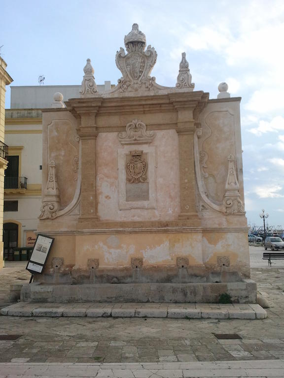 Appartamenti Emblema Mancaversa Марина ди Манкаверза Екстериор снимка